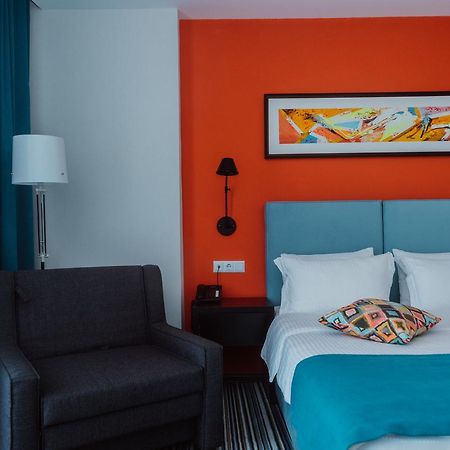 Aparthotel Tangerine Batumi Exterior foto