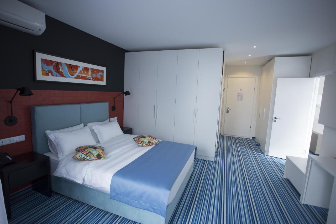 Aparthotel Tangerine Batumi Exterior foto