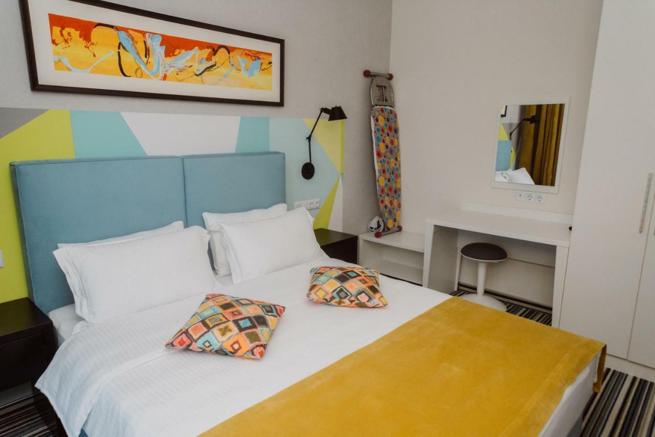 Aparthotel Tangerine Batumi Exterior foto